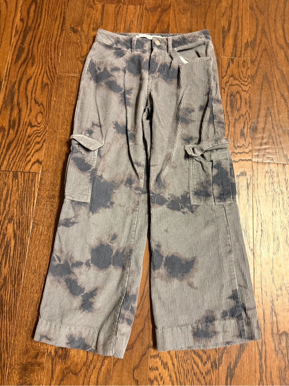 Tie-Dye Tinseltown size 3 Grey Corduroy Cargo Pants women/juniors Streetwear